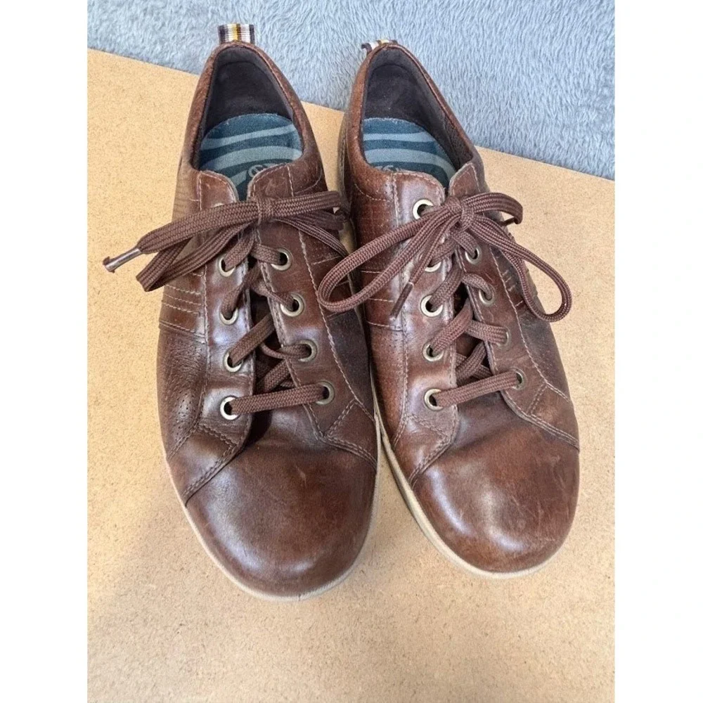 ECCO Mens Brown Leather Perforated Low Top Lace Up Sneakers Shoes Mens Size 10.5